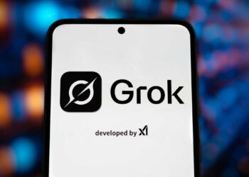 Grokipedia: Musk’s Race for Bias-Free Translation with AI-powered Technology