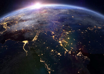 Hidden Moons in Earth’s Orbit: The Journey of 2025 PN7 and Kamoʻoalewa