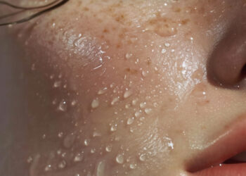 Secrets Behind the Brain of the Wetness Feeling: Sensory Integration and Fluid Properties