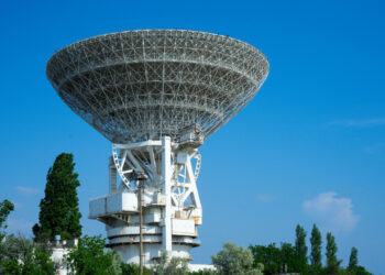 Yevpatoria RT-70 and Ukraine-English Scientific Heritage: Discovery and Defense in the Shadow of War